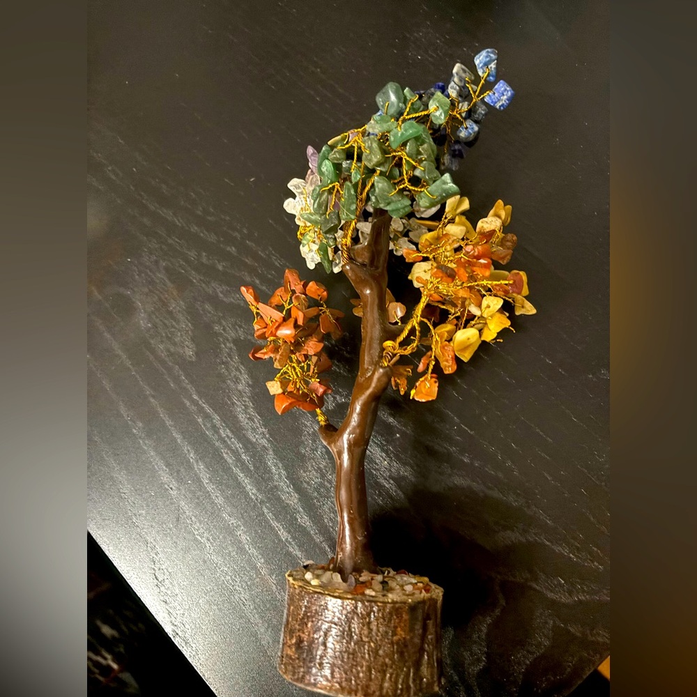 7 chakra crystal tree reiki